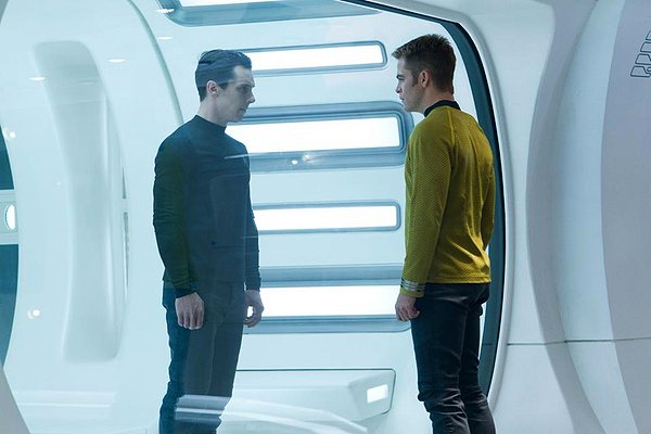 Benedict Cumberbatch and Chris Pine in Star Trek: Into Darkness